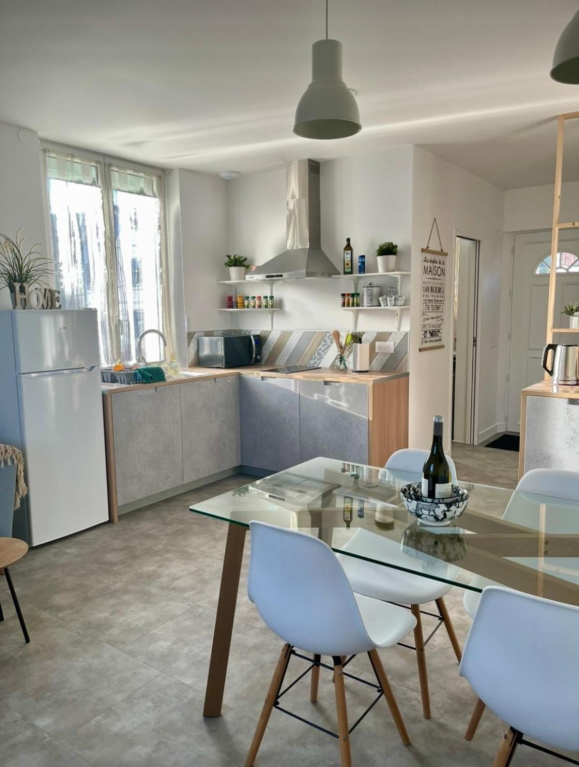 Appartement Cosy Et Calme Avec Parking Et Terrasse Prives Cravanche Eksteriør billede